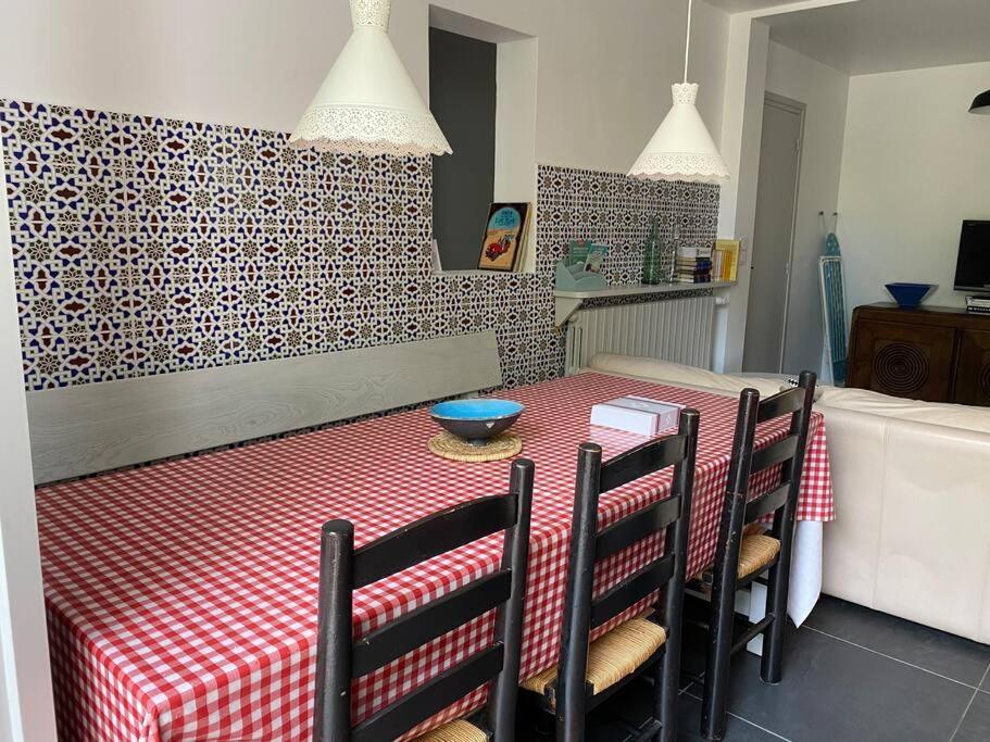Appartement En Rez De Jardin シブール エクステリア 写真