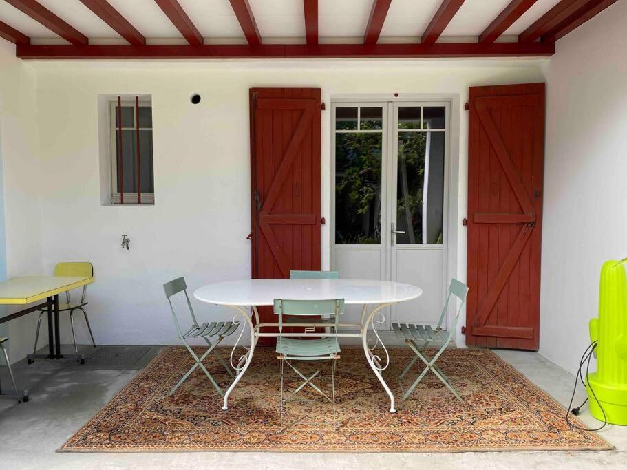 Appartement En Rez De Jardin シブール エクステリア 写真